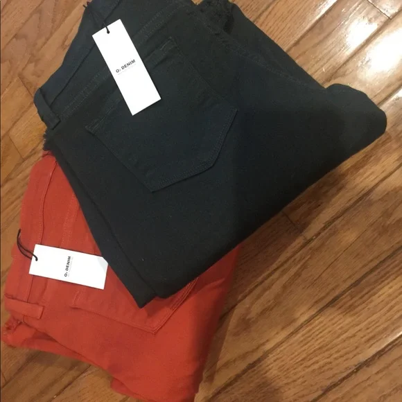 50% Off BNWT 2pairs O2 Denim See Closet - Picture 1 of 15